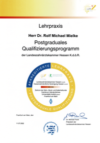 Zahnarzt - Bad Vilbel | Implantologie + Parondontologie